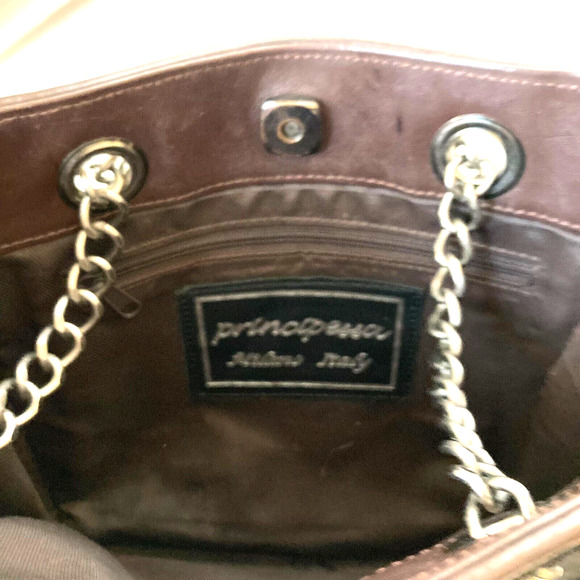 Brown Pony Hair, Chain Bag Designer Principessa, Adriana wore in Sopranos S5Ep12 - Picture 7 of 16